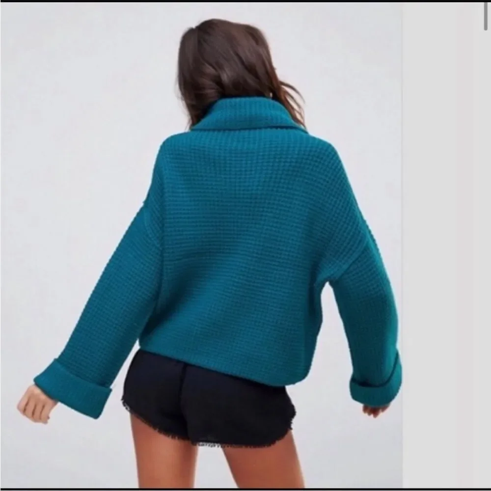 FREE PEOPLE | Park City Chunky Knit Teal Cowl Neck Sweater Women’s Size Medium - Picture 2 of 12